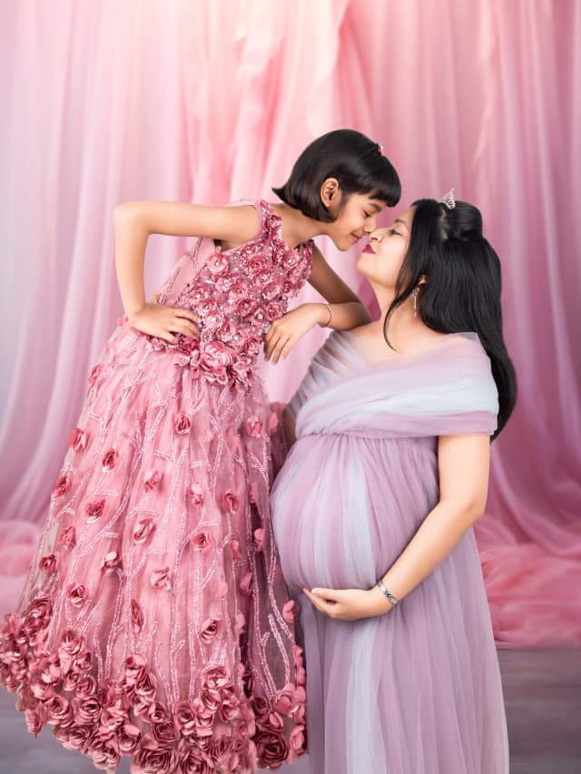 Maternity moment 9